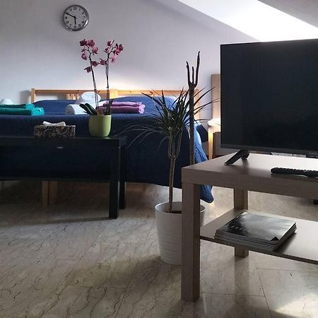 Apartament La Casa Di Marta - Ampia Ed Accogliente Mansarda In Piazza Statuto Turyn Zewnętrze zdjęcie